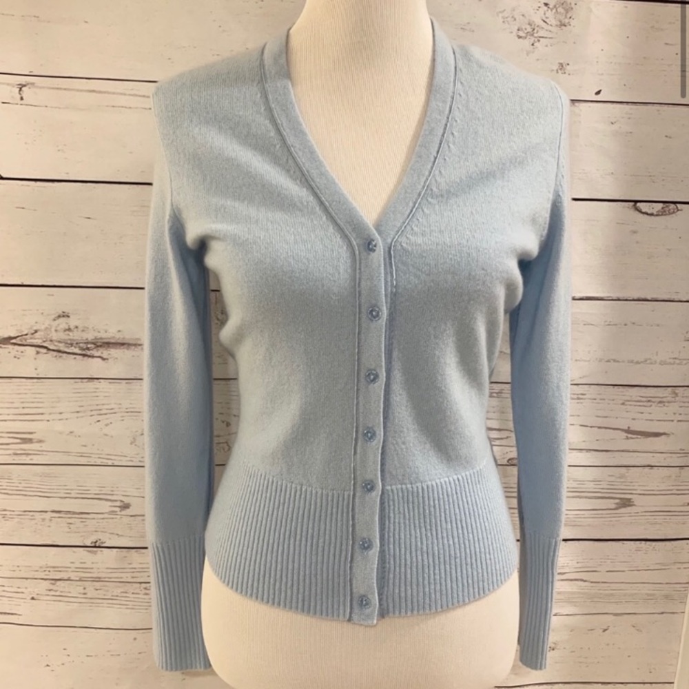 Cashmere Lord&Taylor button cardigan